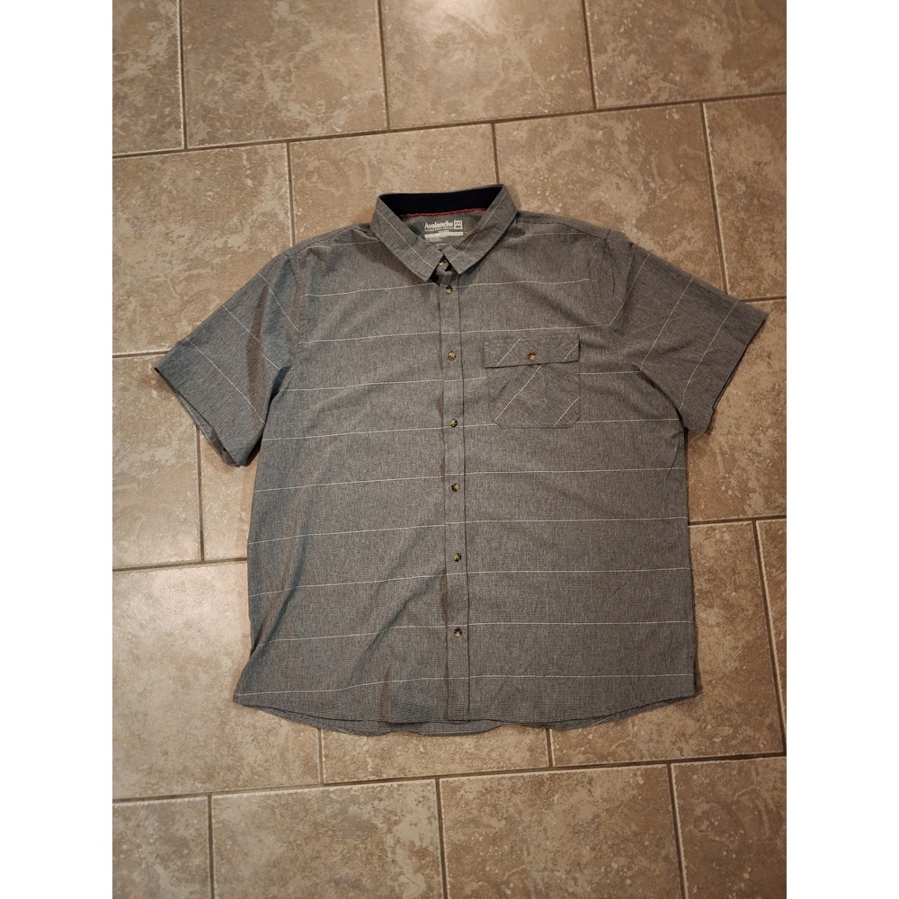 Avalanche Outdoor Supply Mens XXL Short Sleeve Button Up Shirt Gray Pinstripe